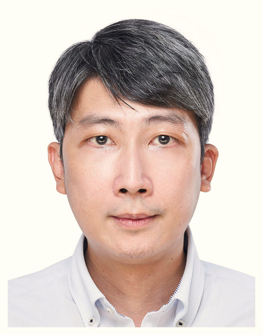 Prof. Yi-Tsu Chan